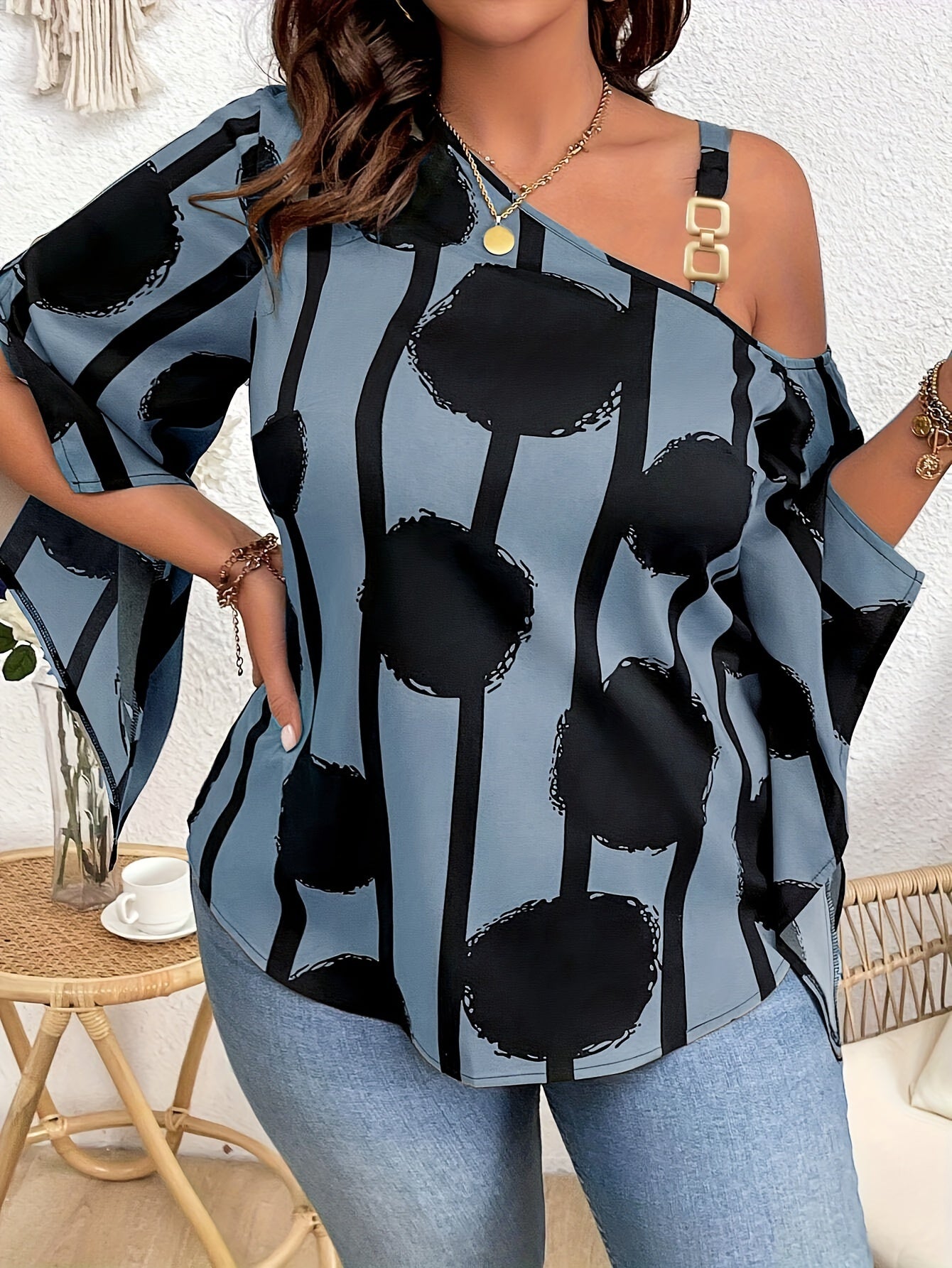 Women's Plus Size Fashion Off-the-Shoulder Charming Chain Three-quarter Sleeve Blouse
