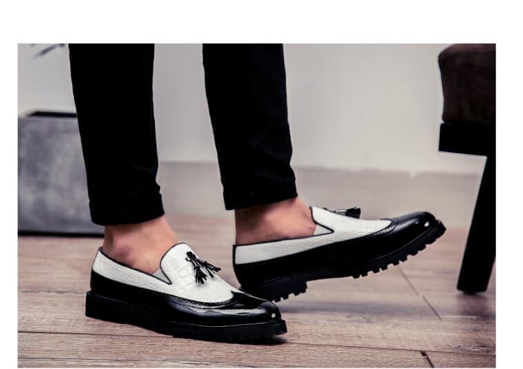 Bullock carved men's thick bottom tassel shoes