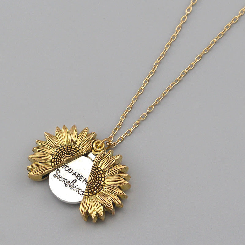 Unisex Sunflower Necklace
