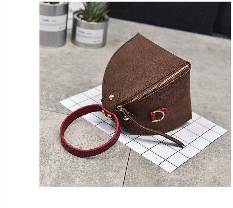 Frosted triangle bag