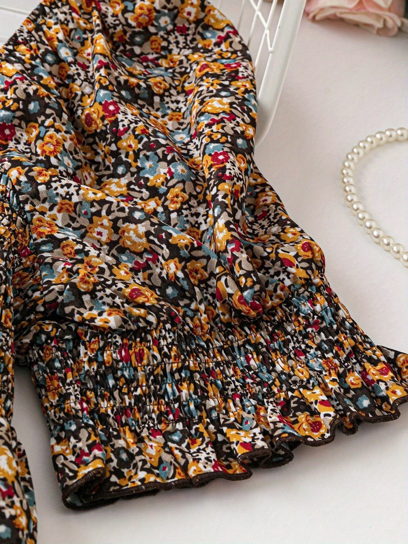 Women's Plus Size Elegant Shirred All-Over Print Blouse