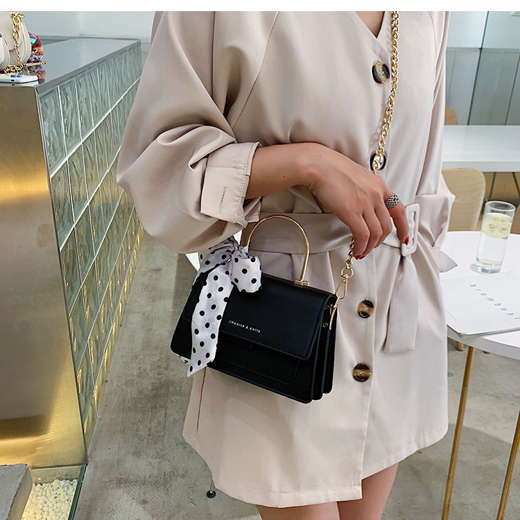 Small Trendy Chain Shoulder Texture Handbag