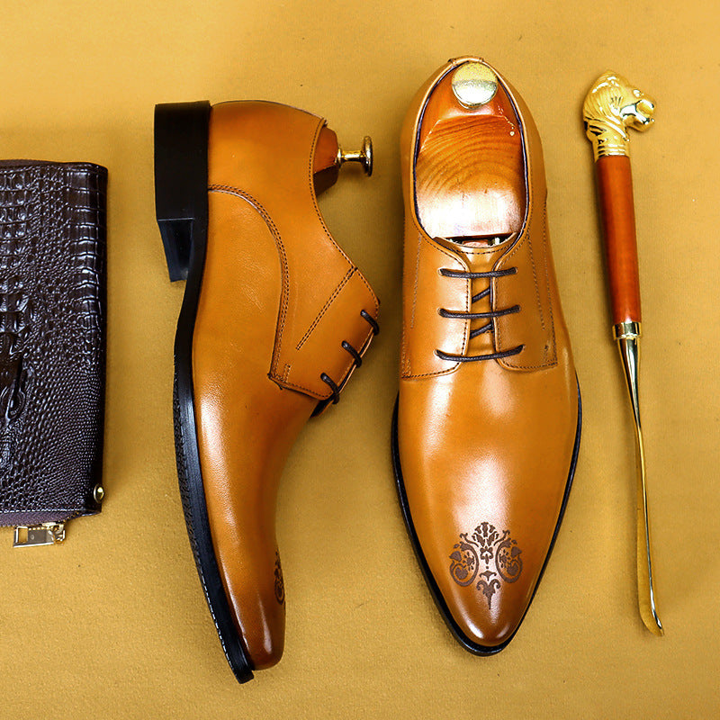 Men's Breathable Leather Pointed Carved Business Formal Shoes
