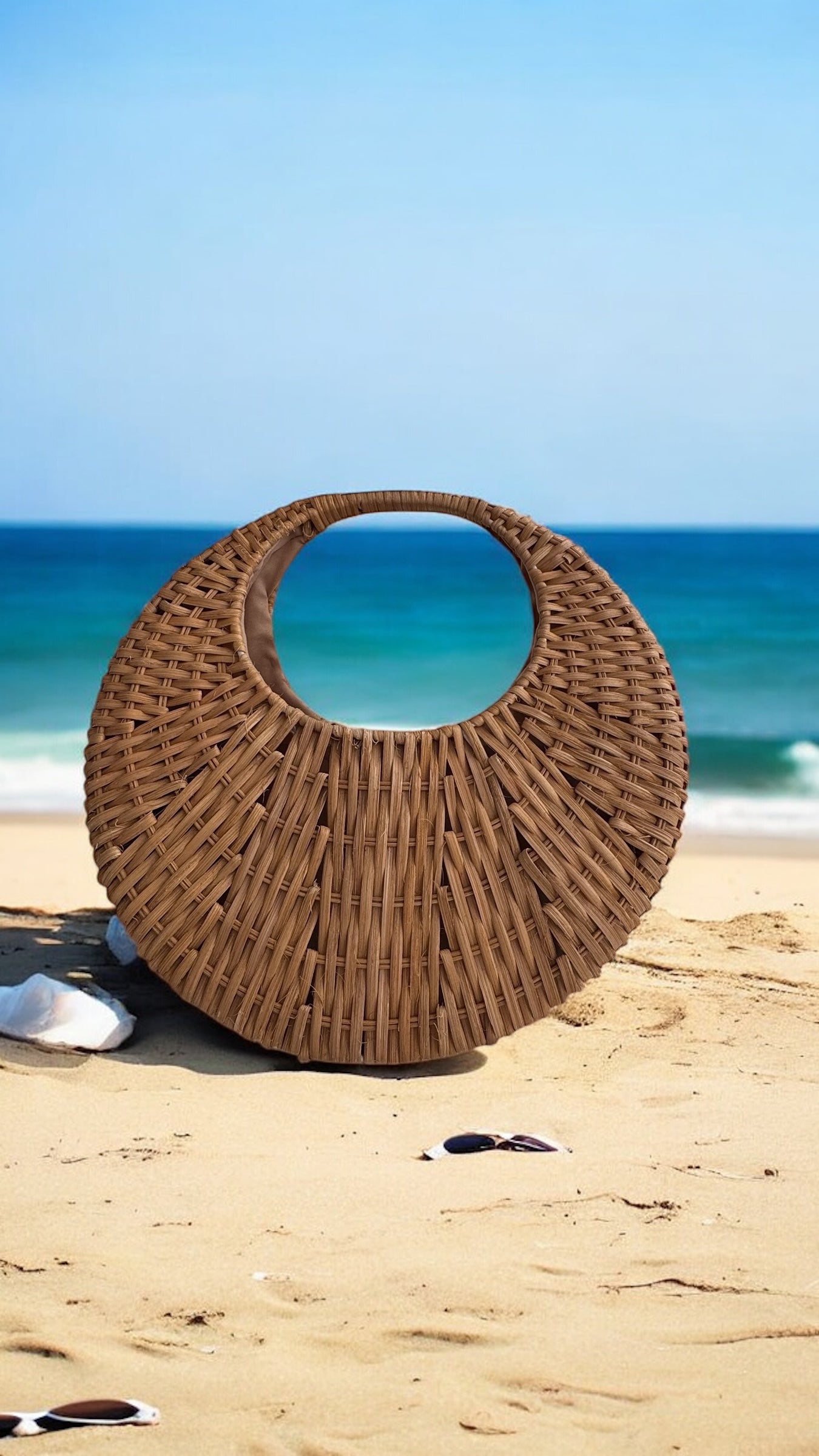 Coastal Circle Natural Straw Beach Bag