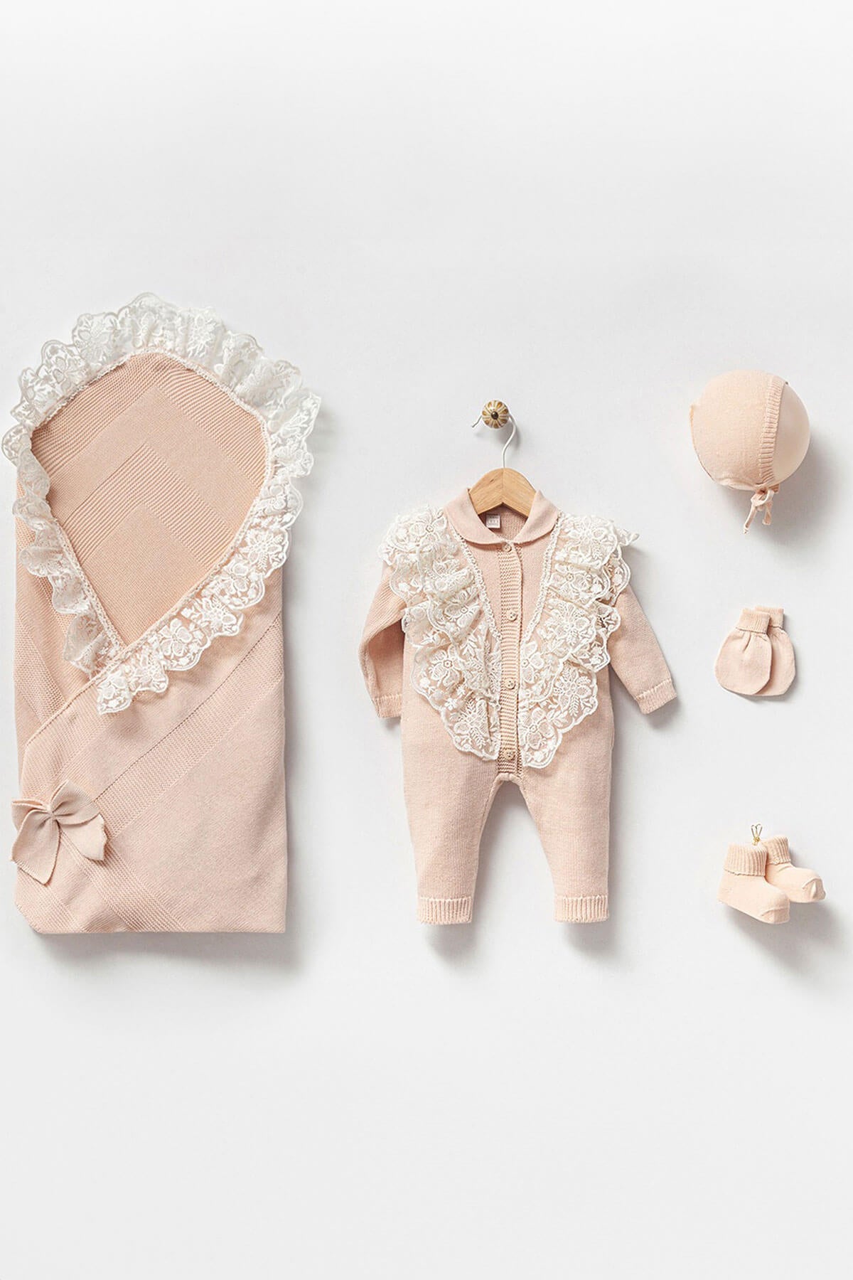 Eva Beige Newborn Knitwear Coming Home Set (5 pcs)
